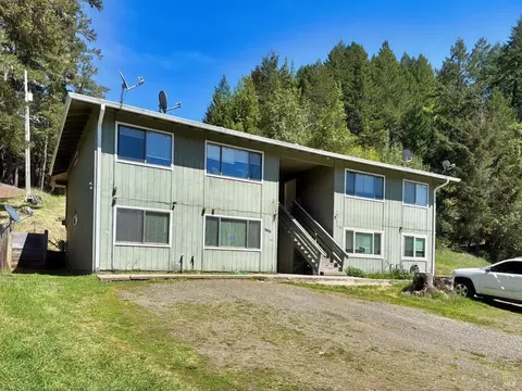25531 Madrone Way, Willits, CA 95490