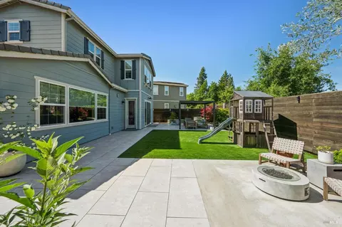 Exterior - 8248 Honor Pl, Cotati, CA 94931 photo 17 of 36