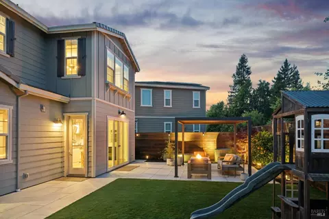Exterior - 8248 Honor Pl, Cotati, CA 94931 photo 32 of 36