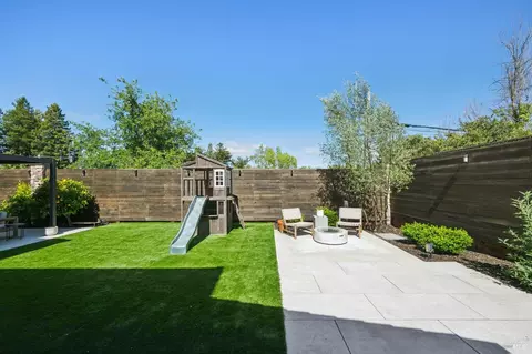 Exterior - 8248 Honor Pl, Cotati, CA 94931 photo 19 of 36