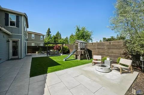 Exterior - 8248 Honor Pl, Cotati, CA 94931 photo 18 of 36