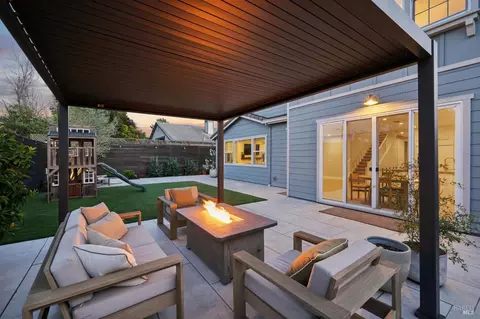 Exterior - 8248 Honor Pl, Cotati, CA 94931 photo 28 of 36
