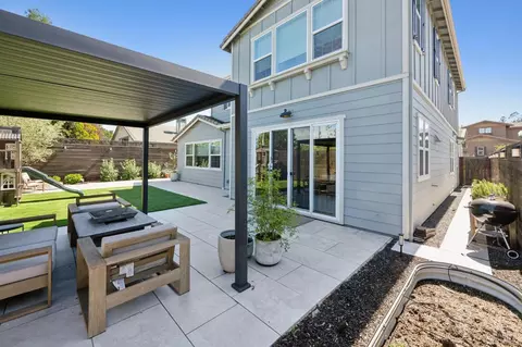 Exterior - 8248 Honor Pl, Cotati, CA 94931 photo 8 of 36