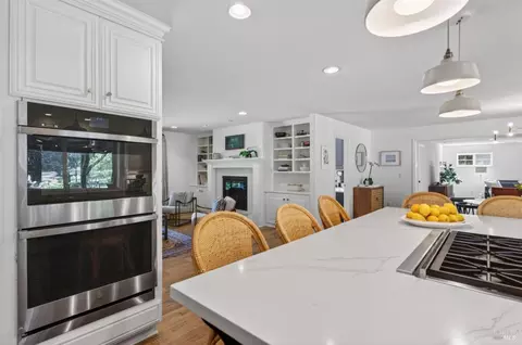 Kitchen - 1541 Chablis Rd, Healdsburg, CA 95448 photo 2 of 5