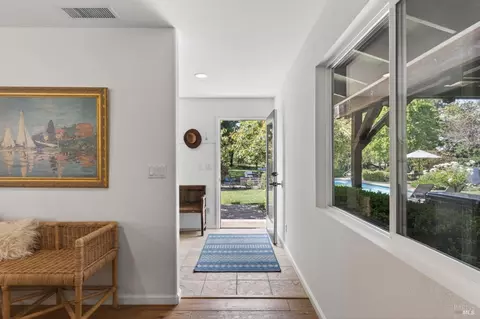 Entry Way - 1541 Chablis Rd, Healdsburg, CA 95448 photo 3 of 3