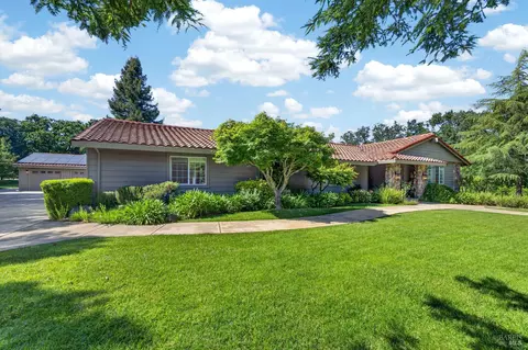 Exterior - 1541 Chablis Rd, Healdsburg, CA 95448 photo 26 of 29