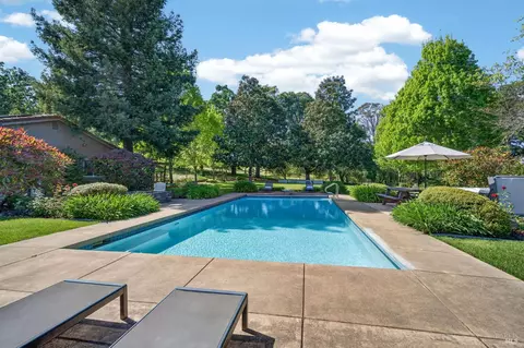 Exterior - 1541 Chablis Rd, Healdsburg, CA 95448 photo 6 of 29
