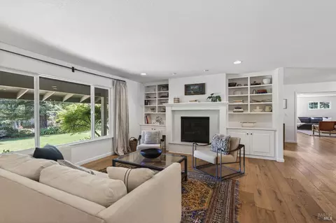 Living - 1541 Chablis Rd, Healdsburg, CA 95448 photo 1 of 1