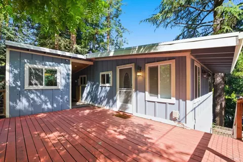 10840 Buena Vista Ln, Forestville, CA 95436