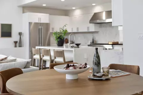 Dining - 321 Loring Ave, Mill Valley, CA 94941 photo 3 of 4