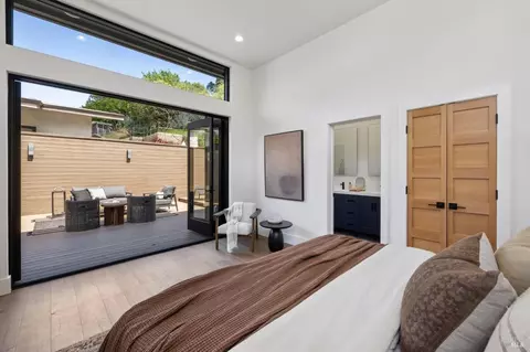 Bedroom - 321 Loring Ave, Mill Valley, CA 94941 photo 2 of 3