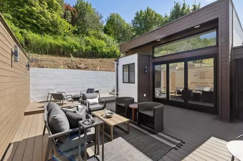 Exterior - 321 Loring Ave, Mill Valley, CA 94941 photo 5 of 6