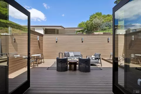 Exterior - 321 Loring Ave, Mill Valley, CA 94941 photo 4 of 6