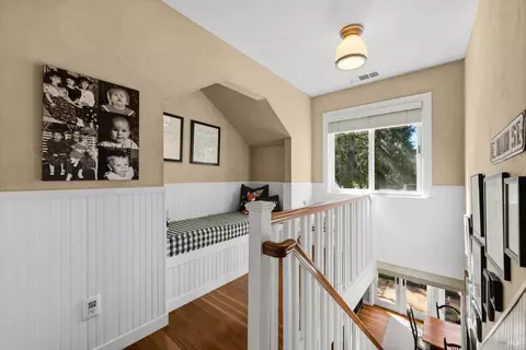 Entry Way - 4011 E 3rd Ave, Napa, CA 94558 photo 3 of 5