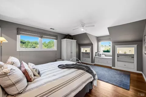 Bedroom - 4011 E 3rd Ave, Napa, CA 94558 photo 4 of 11
