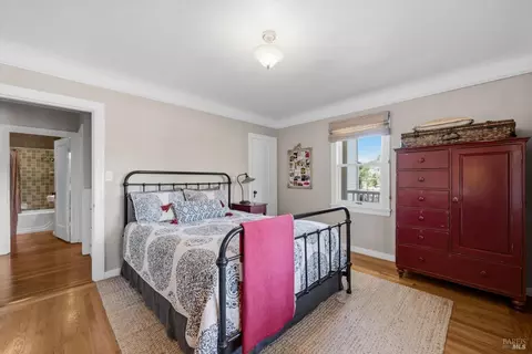 Bedroom - 4011 E 3rd Ave, Napa, CA 94558 photo 7 of 11