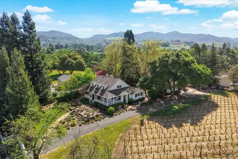 4011 E 3rd Ave, Napa, CA 94558