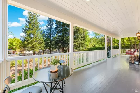 Exterior - 4011 E 3rd Ave, Napa, CA 94558 photo 6 of 30