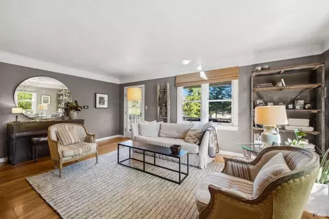 Living - 4011 E 3rd Ave, Napa, CA 94558 photo 4 of 4