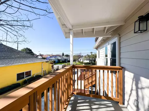 Exterior - 1418 1418 Apt 2 Northside Ave, Berkeley, CA 94702 photo 10 of 12