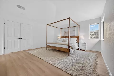 Bedroom - 124 Macklin Dr, Cotati, CA 94931 photo 6 of 8