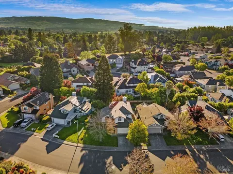 View/Area - 124 Macklin Dr, Cotati, CA 94931 photo 3 of 21