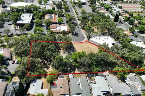 58 Cernon St, Vacaville, CA 95688 photo 7