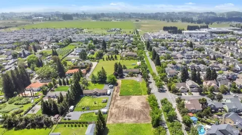 0 Alice Dr, Penngrove, CA 94954