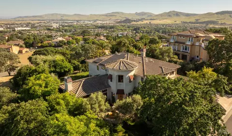 5318 Laurel Ridge Ct, Fairfield, CA 94534