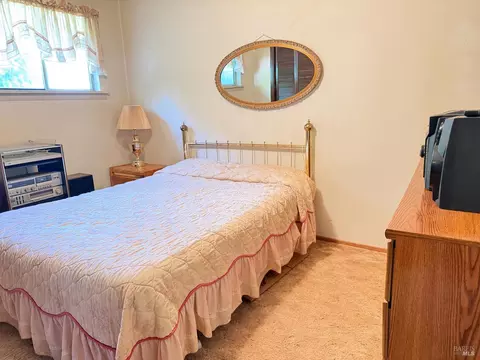 Bedroom - 433 Brush St, Graton, CA 95444 photo 3 of 3