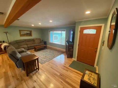 Entry Way - 1725 E Madrone Dr, Ukiah, CA 95482 photo 1 of 1