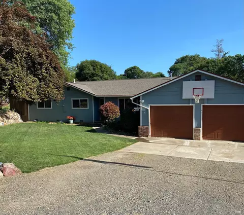 Exterior - 1725 E Madrone Dr, Ukiah, CA 95482 photo 13 of 13