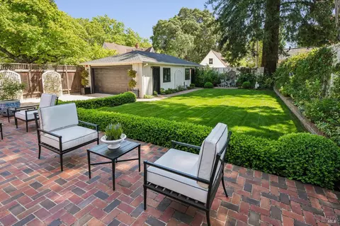 Exterior - 853 D St, Petaluma, CA 94952 photo 10 of 16