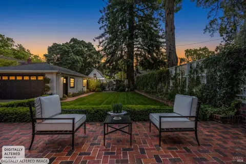 Exterior - 853 D St, Petaluma, CA 94952 photo 14 of 16