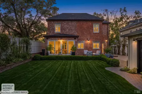 Exterior - 853 D St, Petaluma, CA 94952 photo 15 of 16