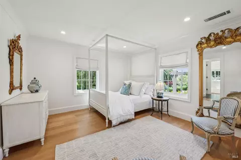 Bedroom - 853 D St, Petaluma, CA 94952 photo 1 of 12