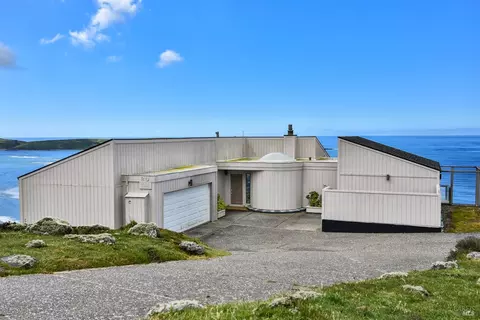 30 Waikiki Ln, Dillon Beach, CA 94929