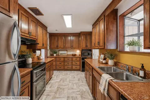 Kitchen - 703 Lamont Ave, Novato, CA 94945 photo 1 of 3