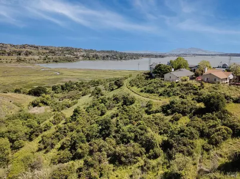 View/Area - 112 Sea Mist Dr, Vallejo, CA 94591 photo 6 of 6