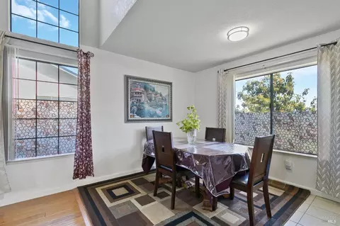 Dining - 112 Sea Mist Dr, Vallejo, CA 94591 photo 1 of 2