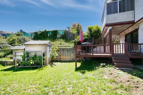 Exterior - 112 Sea Mist Dr, Vallejo, CA 94591 photo 5 of 6