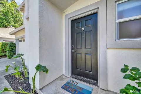 5095 Constable Ct, Fairfield, CA 94534 photo 6