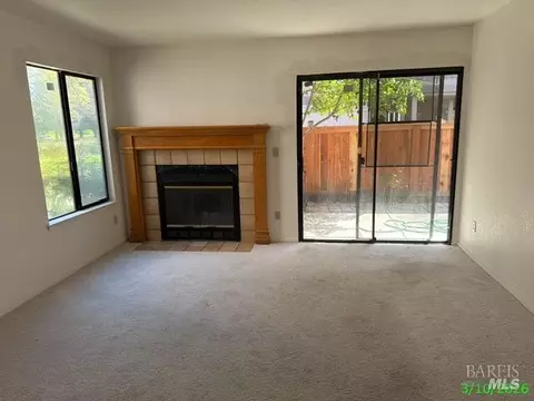 1801 Marshall Rd #403, Vacaville, CA 95687 photo 2