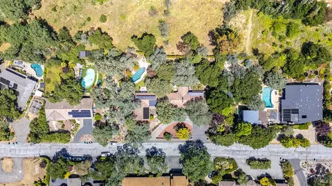 View/Area - 529 Michael Dr, Sonoma, CA 95476 photo 2 of 2