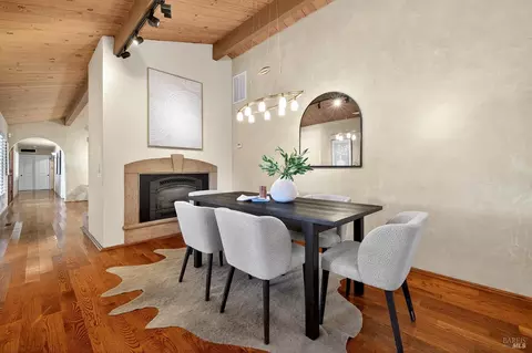 Dining - 529 Michael Dr, Sonoma, CA 95476 photo 1 of 2