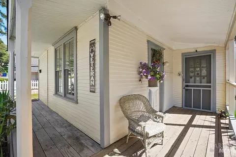 Exterior - 407 Pine St, Capitola, CA 95010 photo 8 of 12
