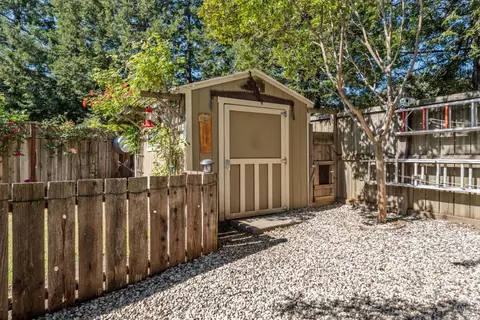 Exterior - 105 William Cir, Cloverdale, CA 95425 photo 6 of 14