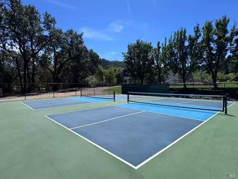 View/Area - 105 William Cir, Cloverdale, CA 95425 photo 3 of 3