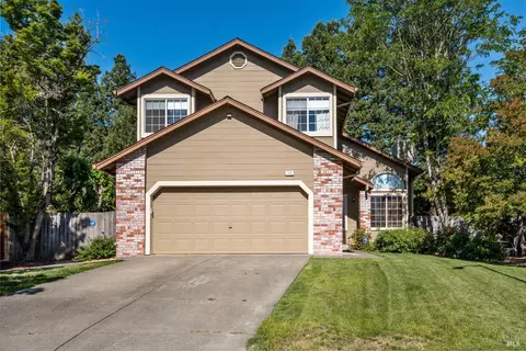 Exterior - 105 William Cir, Cloverdale, CA 95425 photo 11 of 14