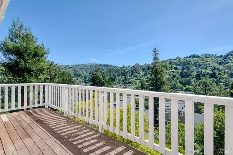 Exterior - 320 Dolan Ave, Mill Valley, CA 94941 photo 5 of 11